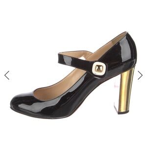 Christian Louboutin Elegant Black Patent Leather Heels